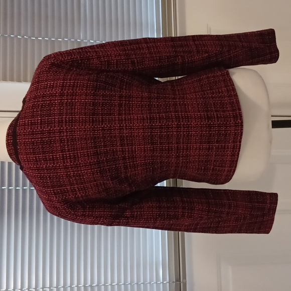 2/$50 Black & Pink Blazer - Size 9 - Picture 5 of 9